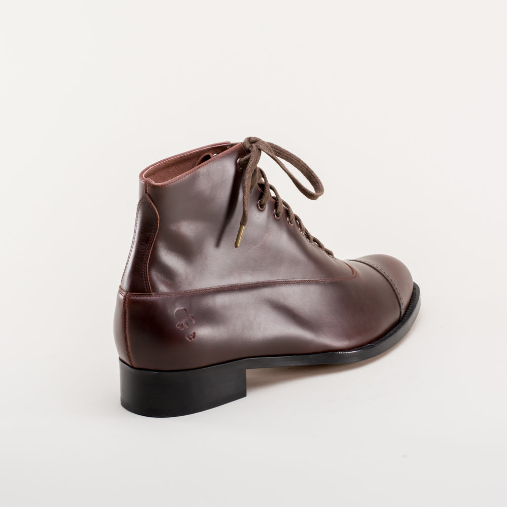 American Duchess Noble Men's Vintage Lace-Up Boots (Cordovan) — branding close-up