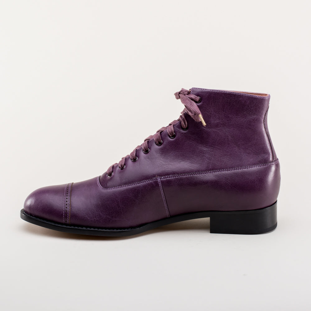 American Duchess Noble Men's Vintage Lace-Up Boots (Purple) — scale reference