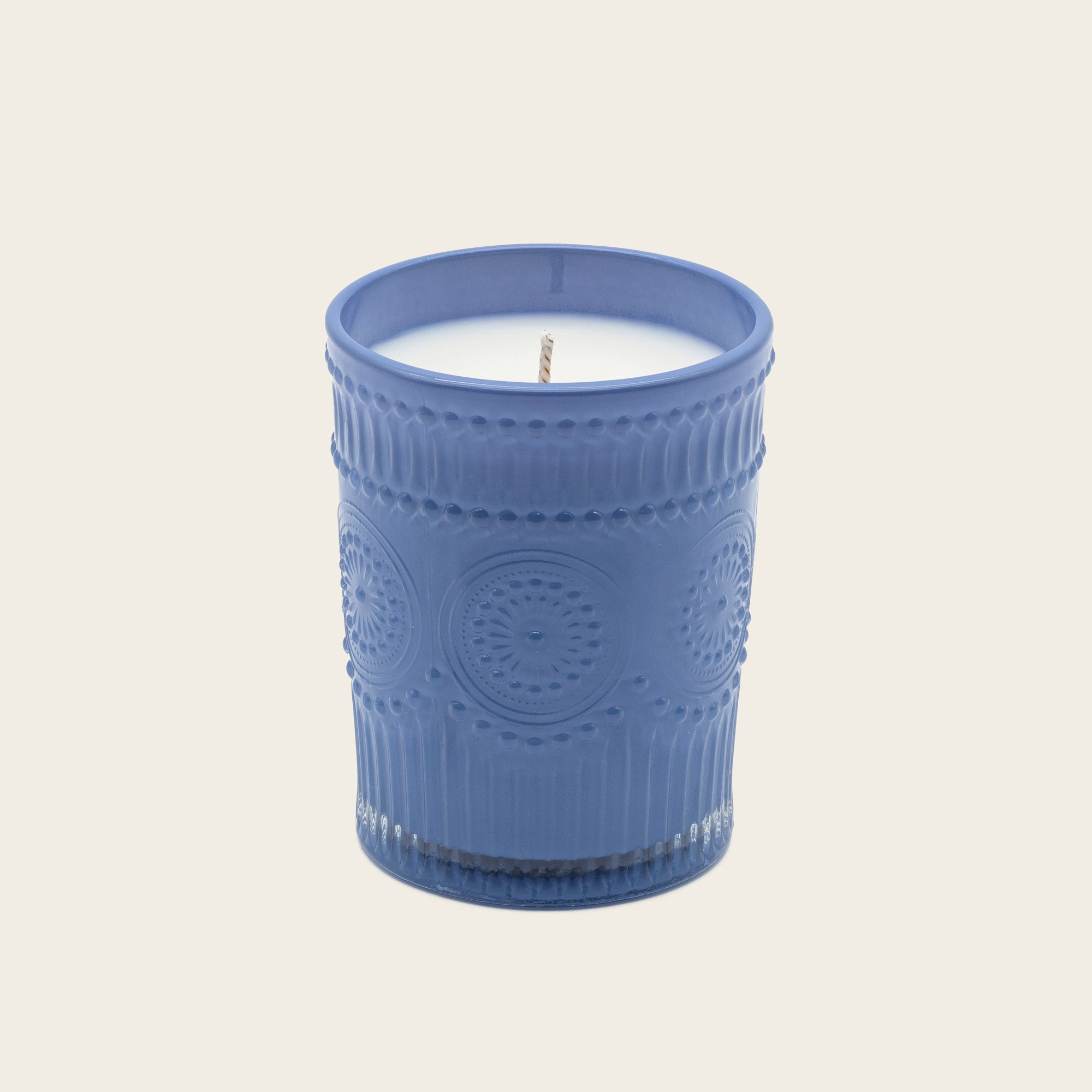 Italic Noir Swiss Scented Glass Candle — Swiss-made scented candle in noir glass vessel