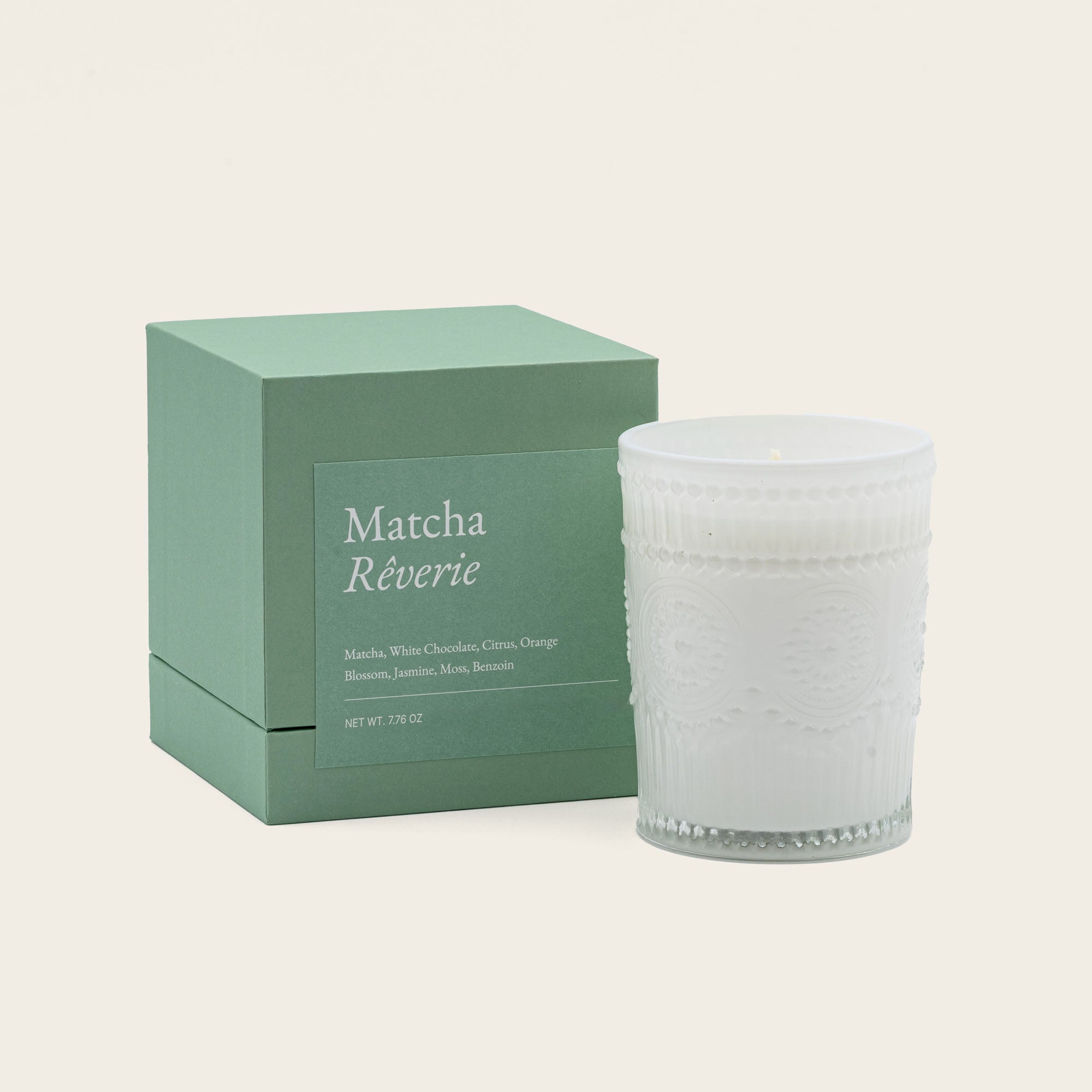 Italic Noir Swiss Scented Glass Candle — Swiss-made scented candle in noir glass vessel