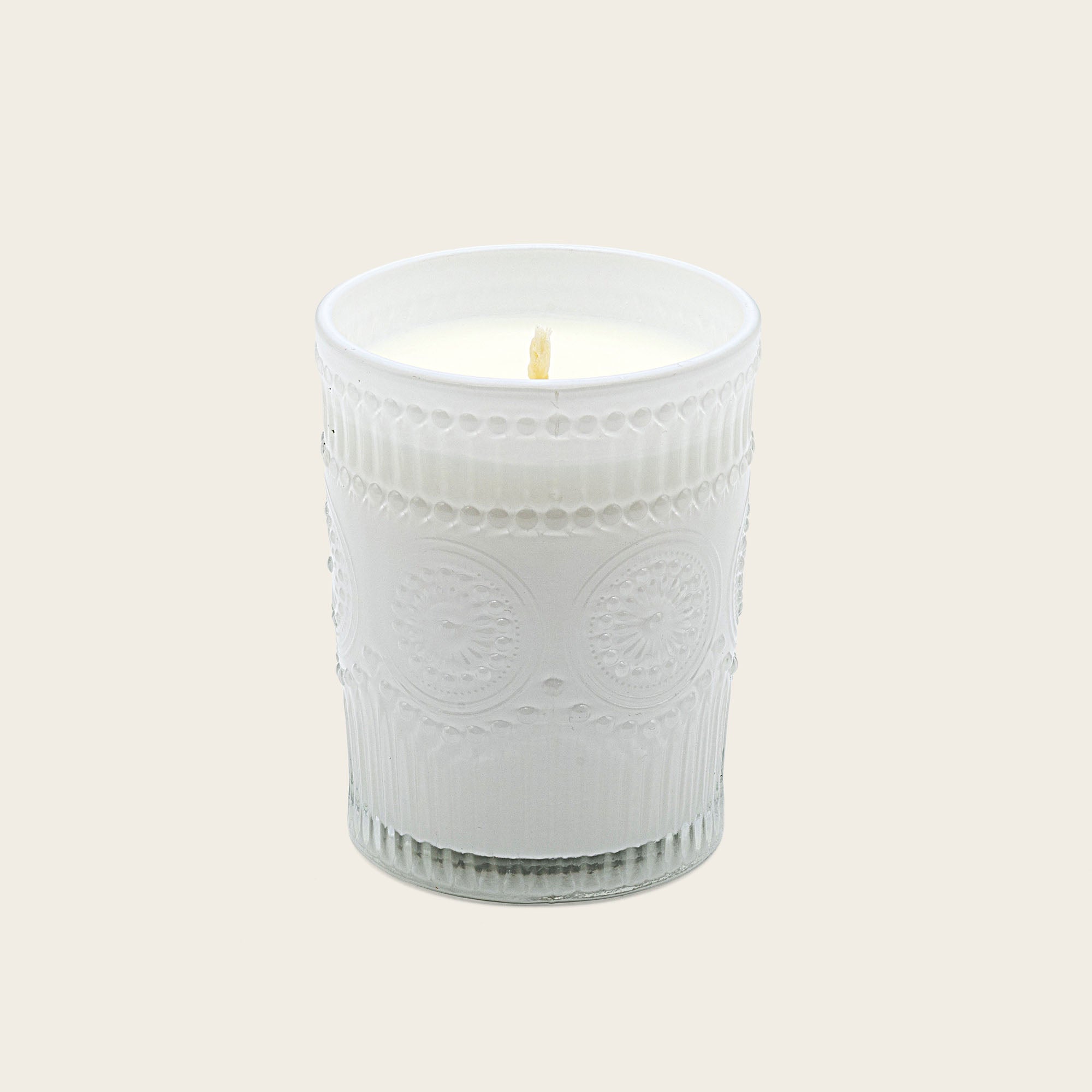 Italic Noir Swiss Scented Glass Candle — Swiss-made scented candle in noir glass vessel