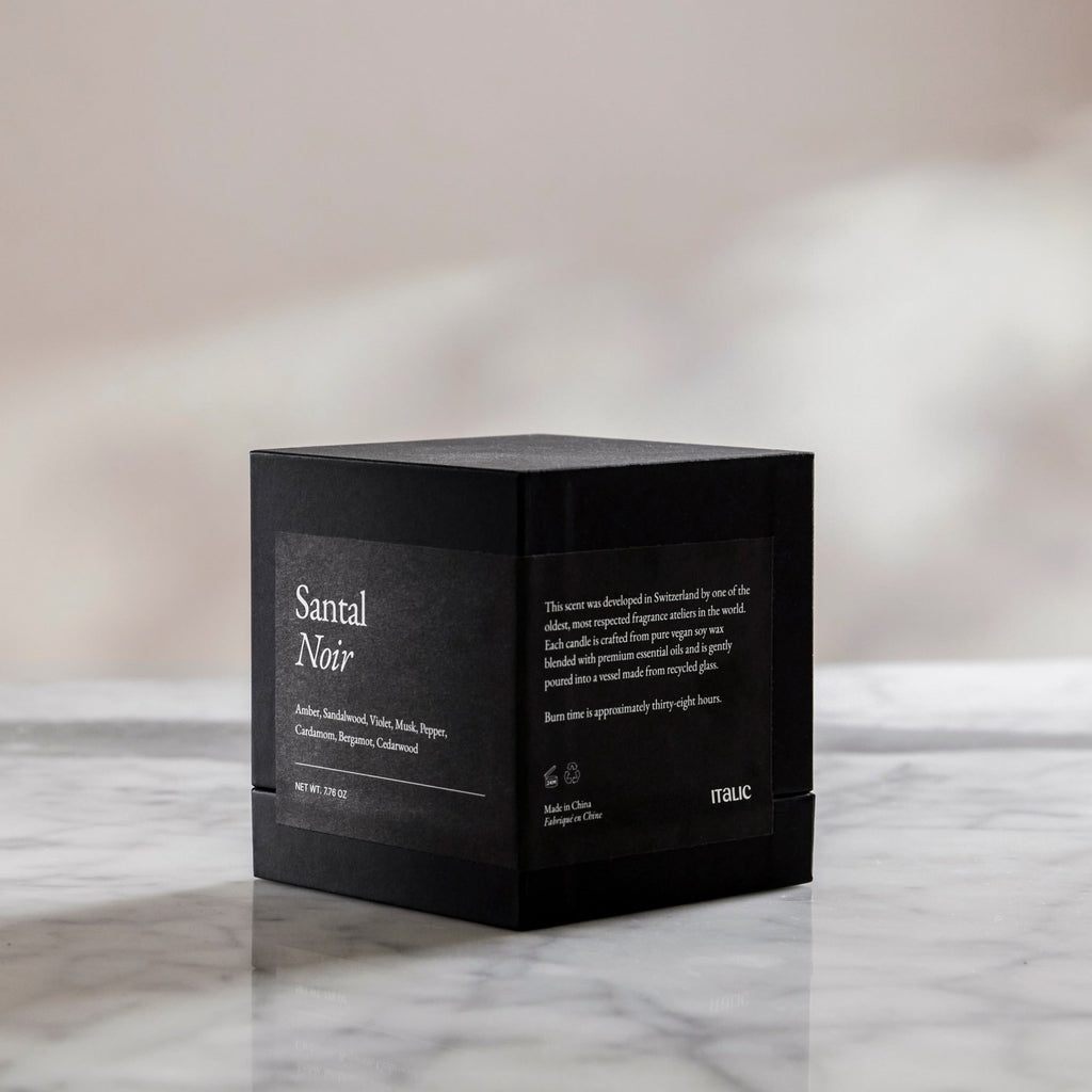 Italic Noir Swiss Scented Glass Candle — detail shot 14