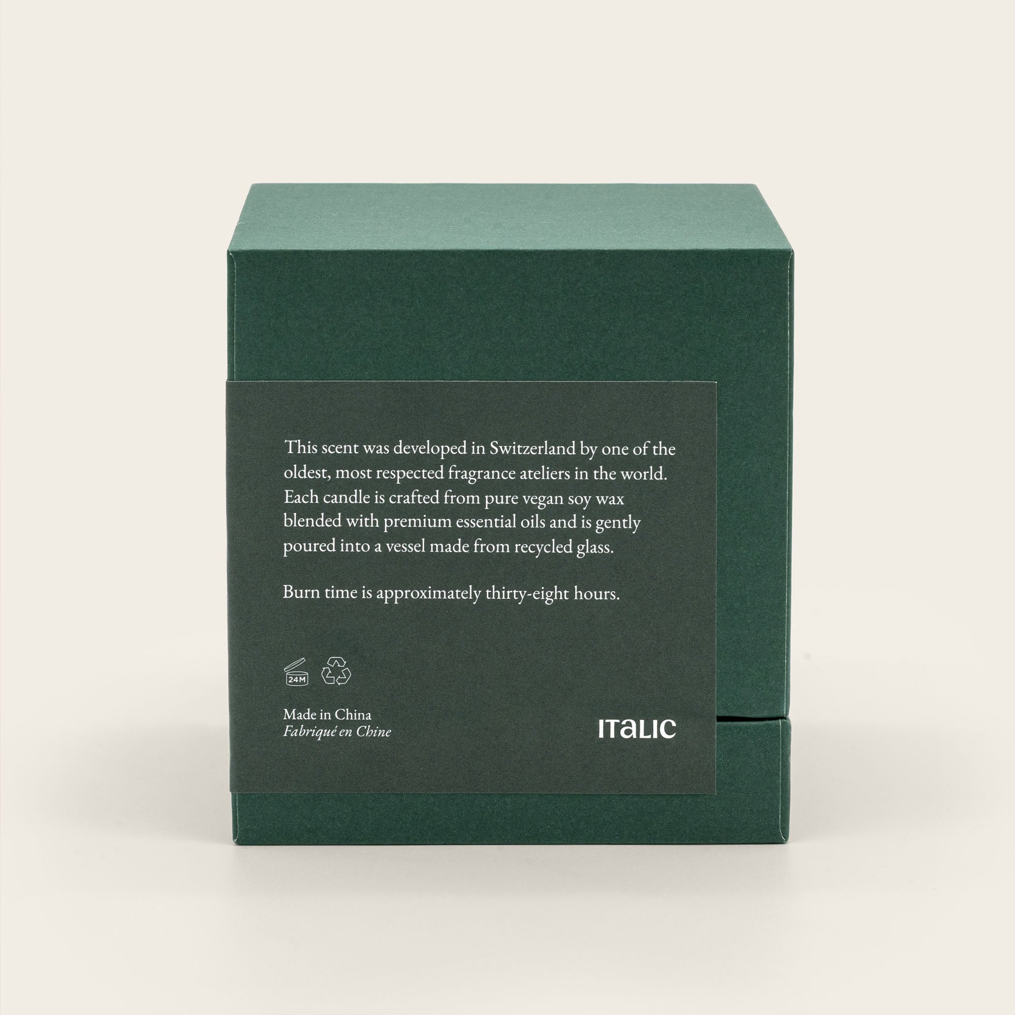 Italic Noir Swiss Scented Glass Candle — Swiss-made scented candle in noir glass vessel