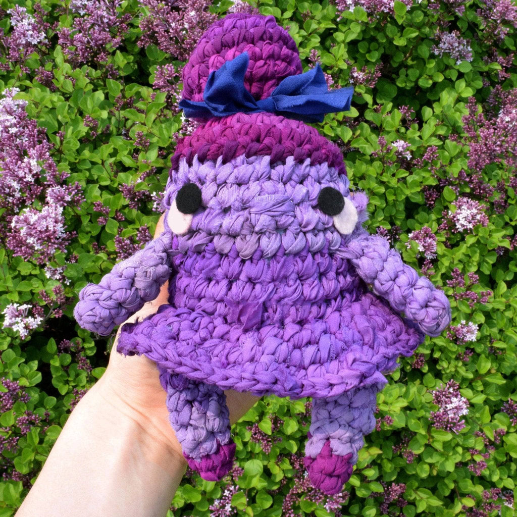 Darn Good Yarn Nutcracker & Sugar Plum Fairy Amigurumi Kit — kits category context