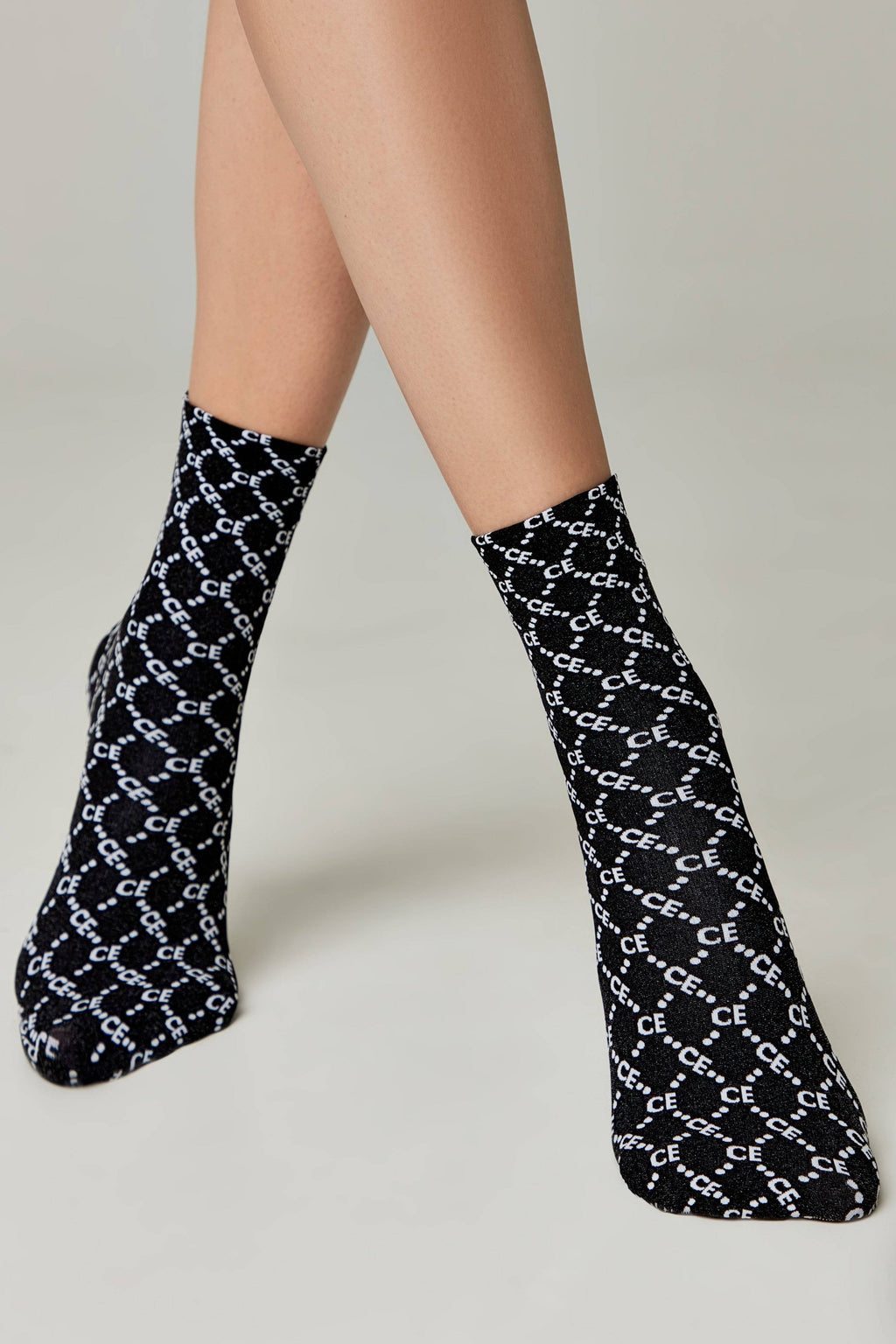 TheRanok.com Socks Conte Fantasy - Diamond Pattern — detail close-up
