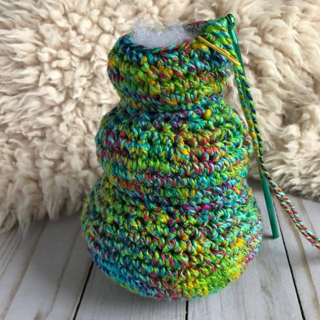 Darn Good Yarn Darn Good Yarn O'Whimsical Christmas Tree Crochet Kit — kits category context