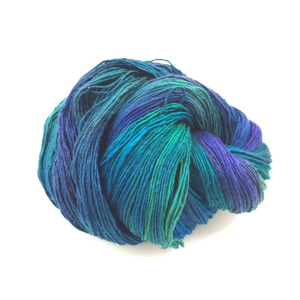 Darn Good Yarn Darn Good Yarn Pixie Bonnet Crochet Kit — detail shot 8