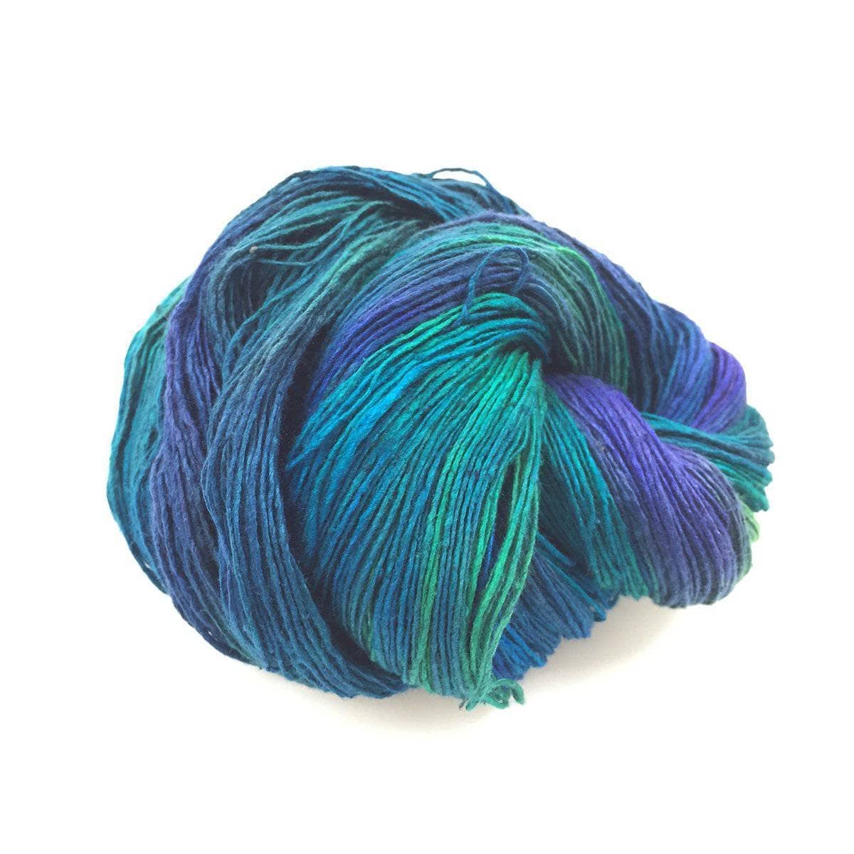 Darn Good Yarn Darn Good Yarn Pixie Bonnet Crochet Kit — detail shot 8