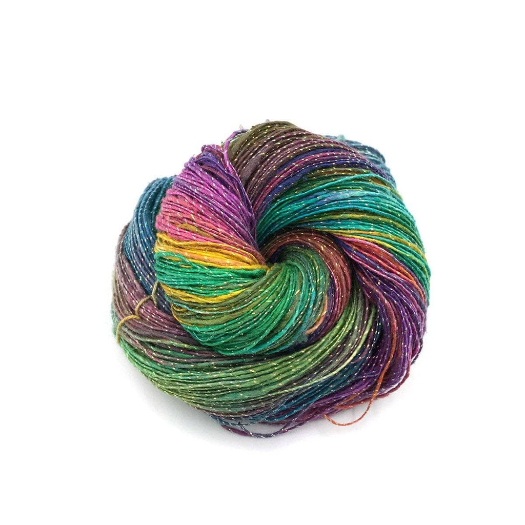 Darn Good Yarn Darn Good Yarn Pixie Bonnet Crochet Kit — detail shot 9