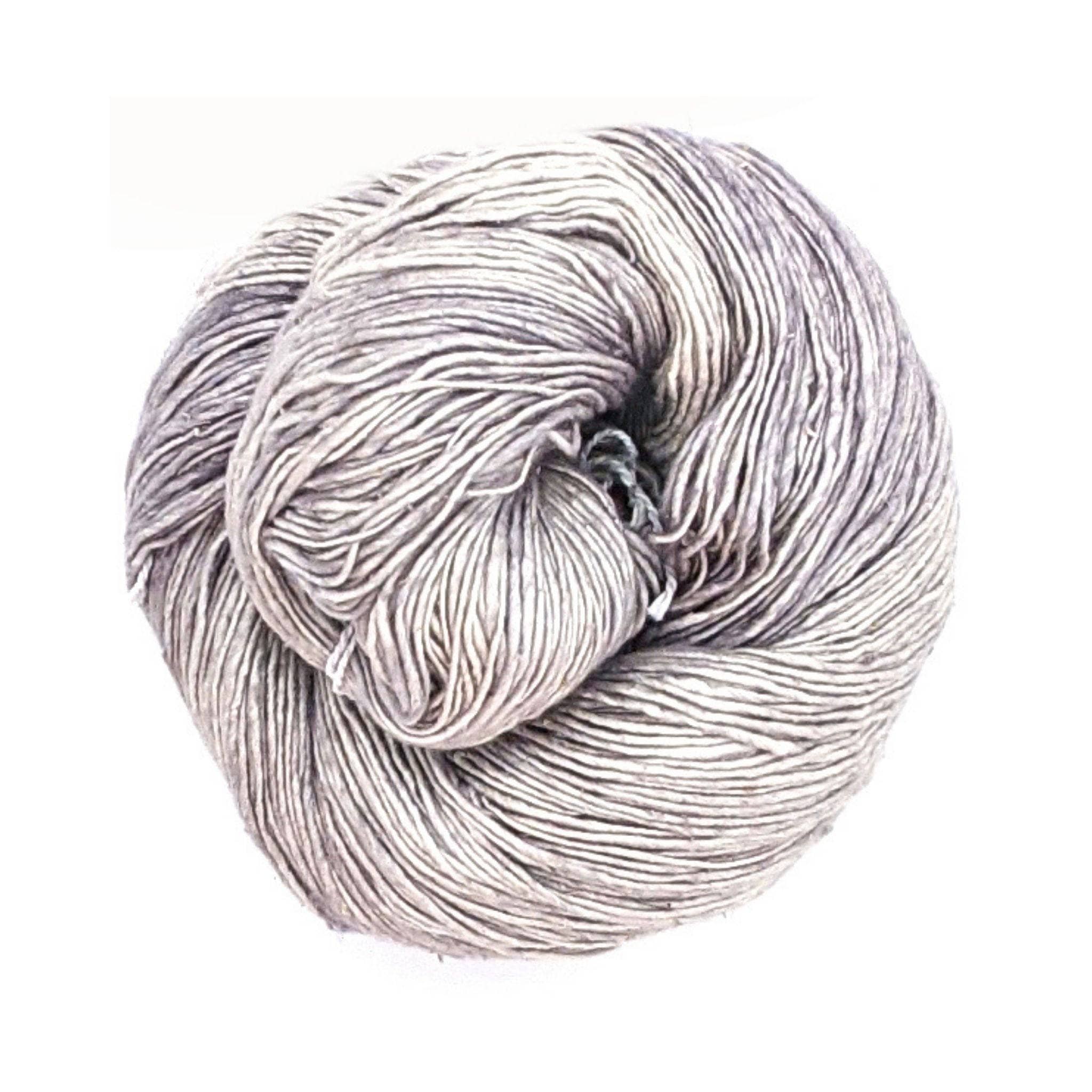 Darn Good Yarn Darn Good Yarn Pixie Bonnet Crochet Kit — detail shot 10