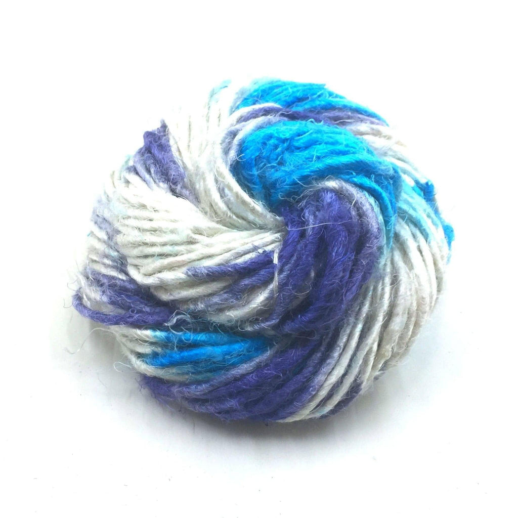 Darn Good Yarn Darn Good Yarn Banana Fiber Yarn – Plant-Powered Texture — detail shot 8