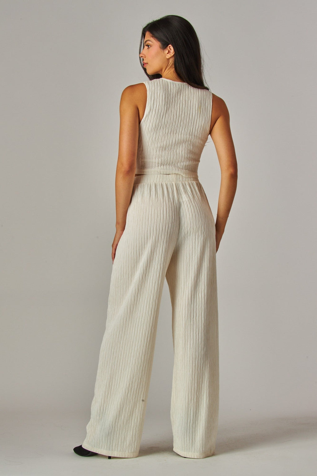 Plissé Waistcoat Top & Wide-Leg Pant Set – Chic Brunch, Work & Travel Outfit for Women
