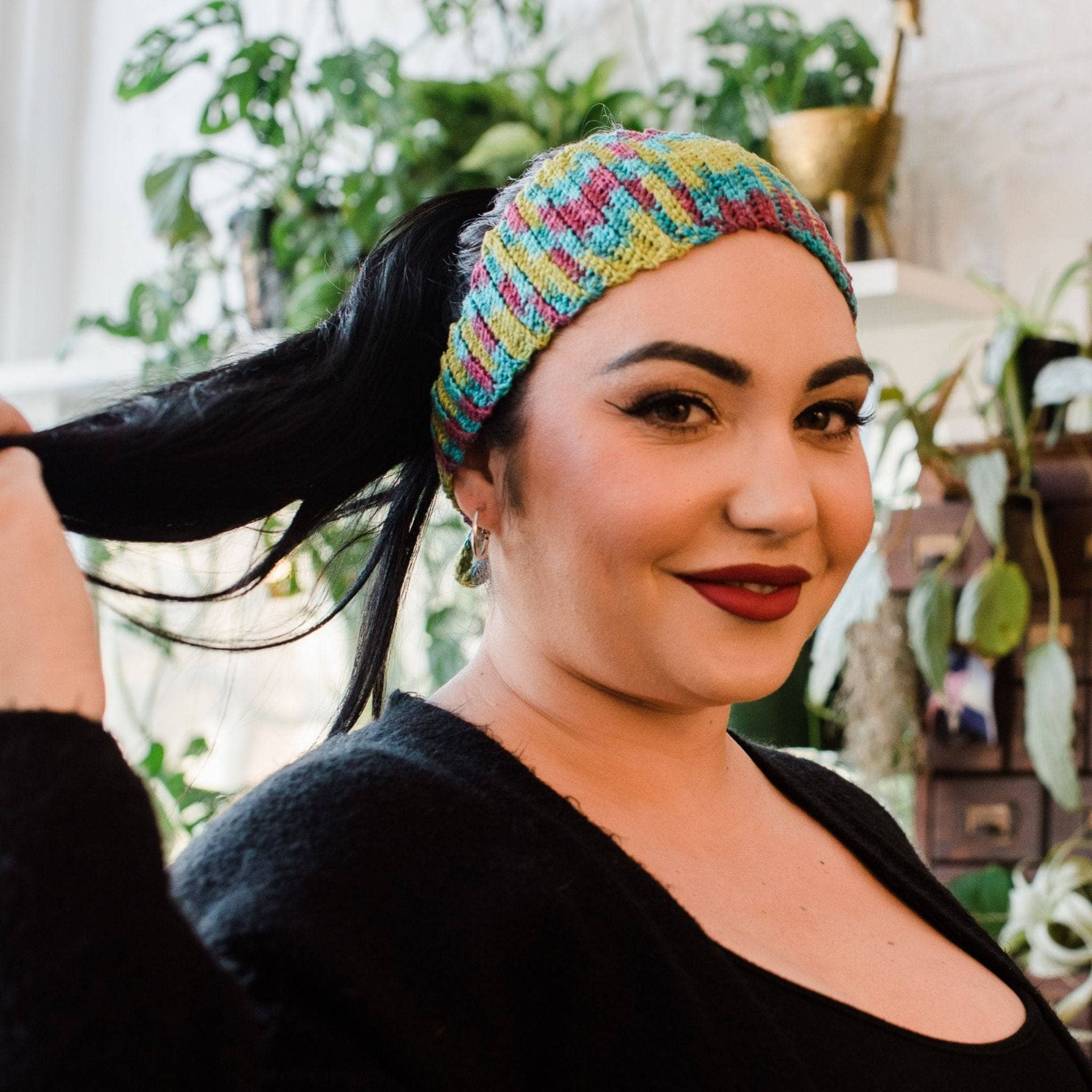 Darn Good Yarn Plume Headband Knit & Crochet Kit — construction detail