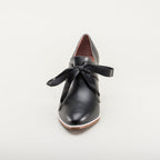 American Duchess Pompadour 18th Century Leather Shoes (Black) — in-use context