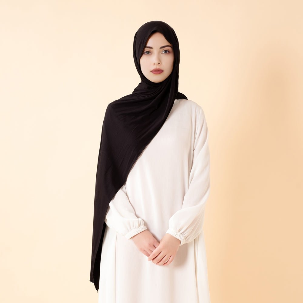 Mariam's Collection Premium Bamboo Jersey Hijab |  Natural Bamboo Hijab (MH195) — detail close-up