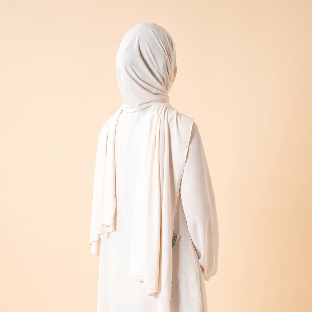 Mariam's Collection Premium Bamboo Jersey Hijab |  Natural Bamboo Hijab (MH195) — lifestyle context