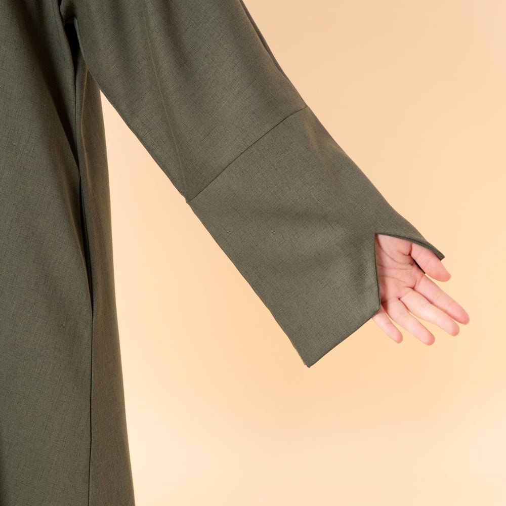 Mariam's Collection Premium Linen Effect Pullover Abaya with Pockets (MA341) — in-use photo