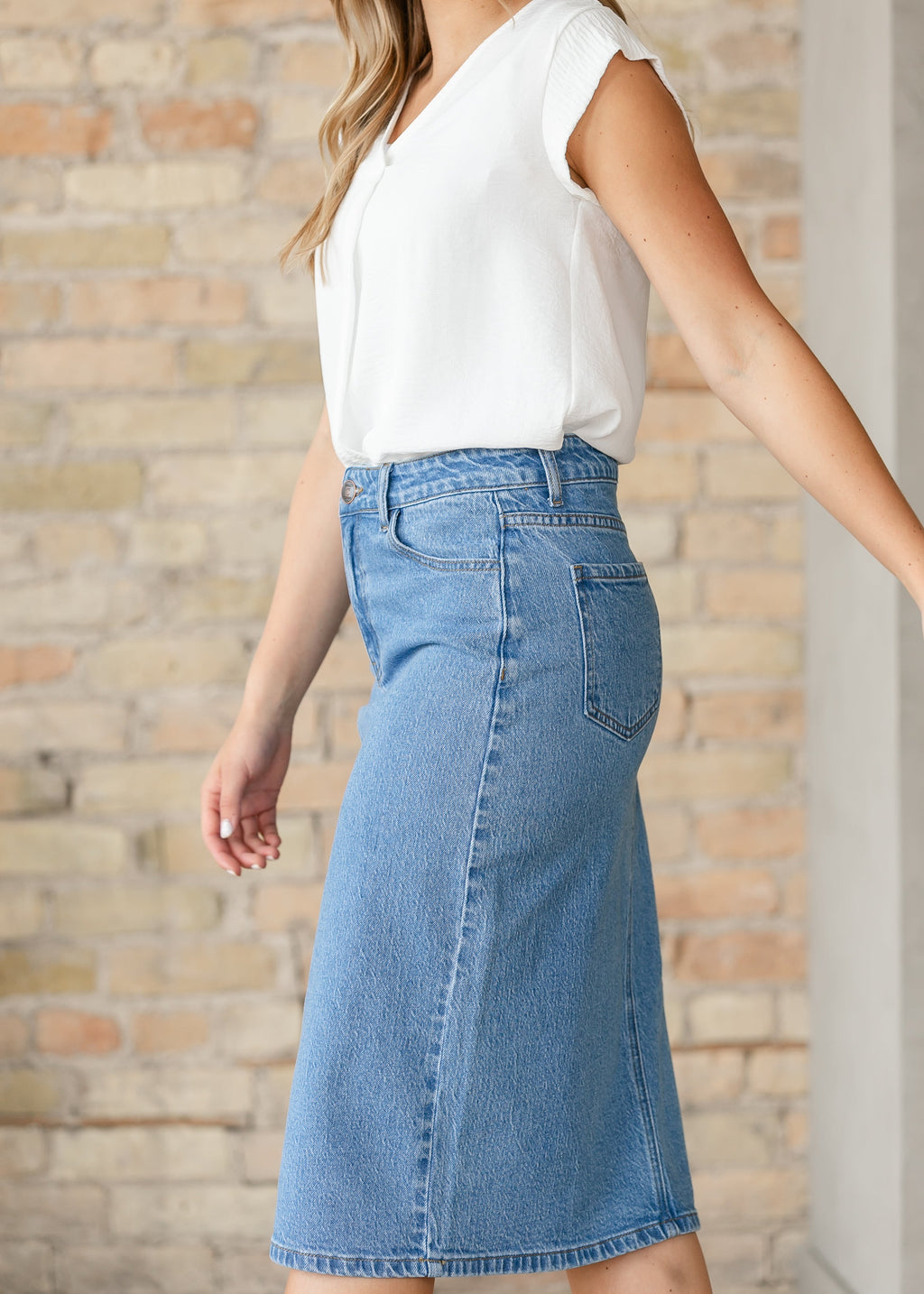 Inherit Co. Remi Denim Classic Wash Midi Skirt — alternative angle