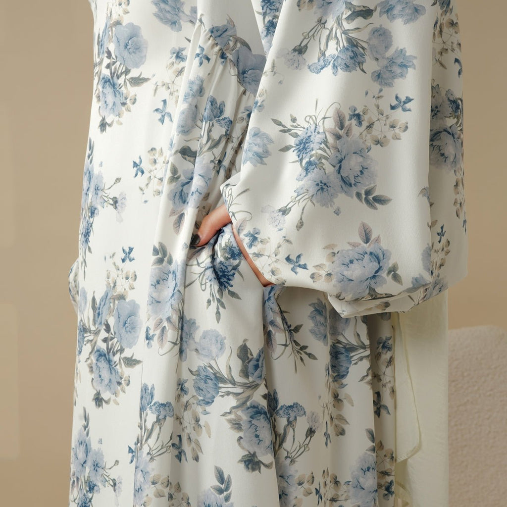 Mariam's Collection Printed Reversible Abaya (MA082) — in-use photo