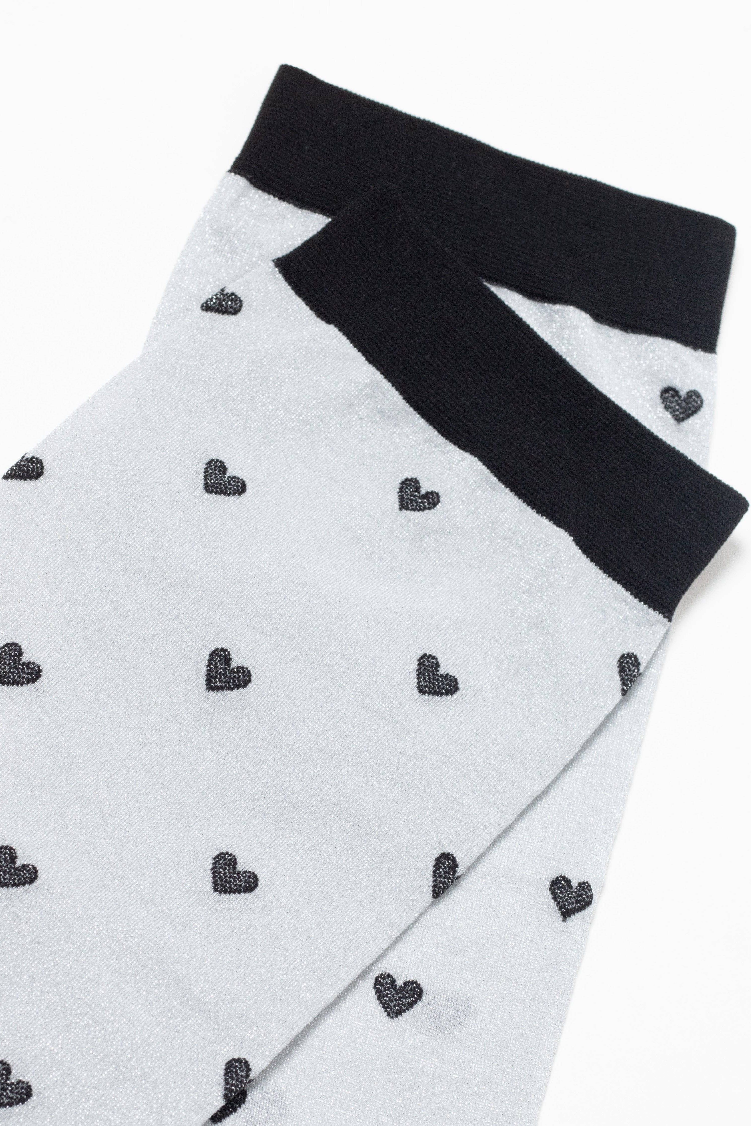 TheRanok.com Shimmering Socks Conte Fantasy - "Hearts" Designs — lifestyle context