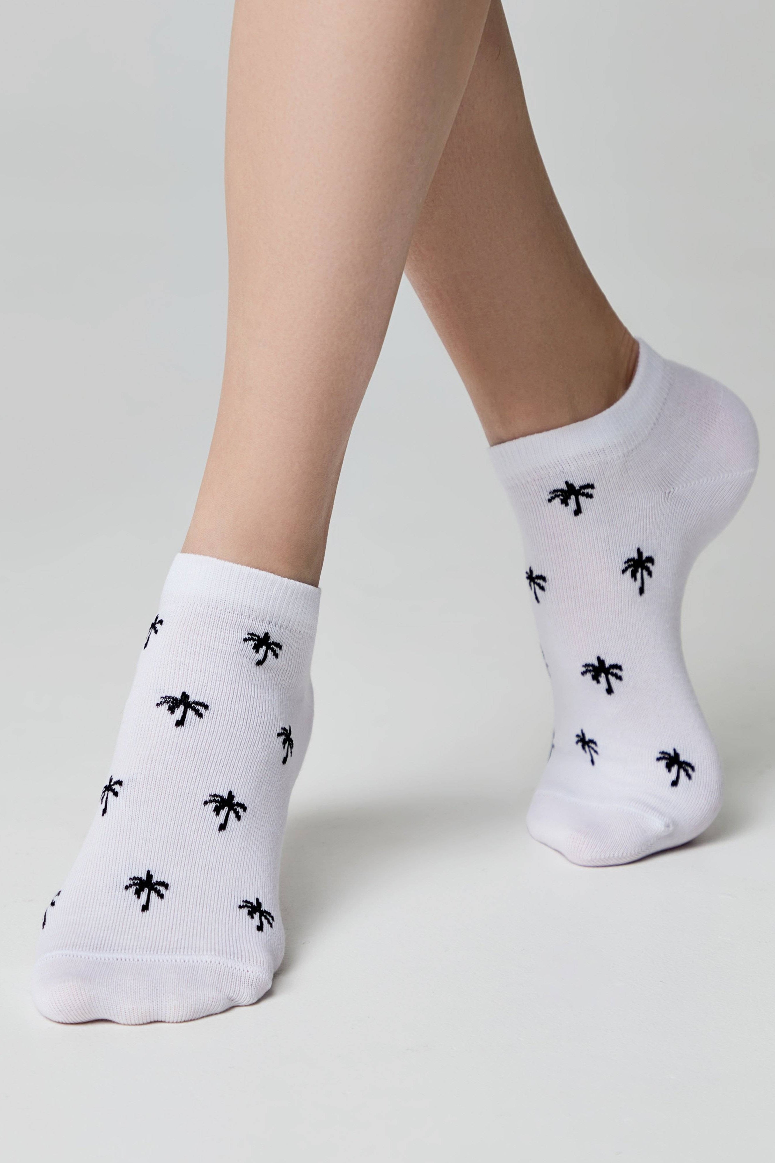TheRanok.com Cotton Ankle Socks Conte Active - 589 Palm Trees — lifestyle context