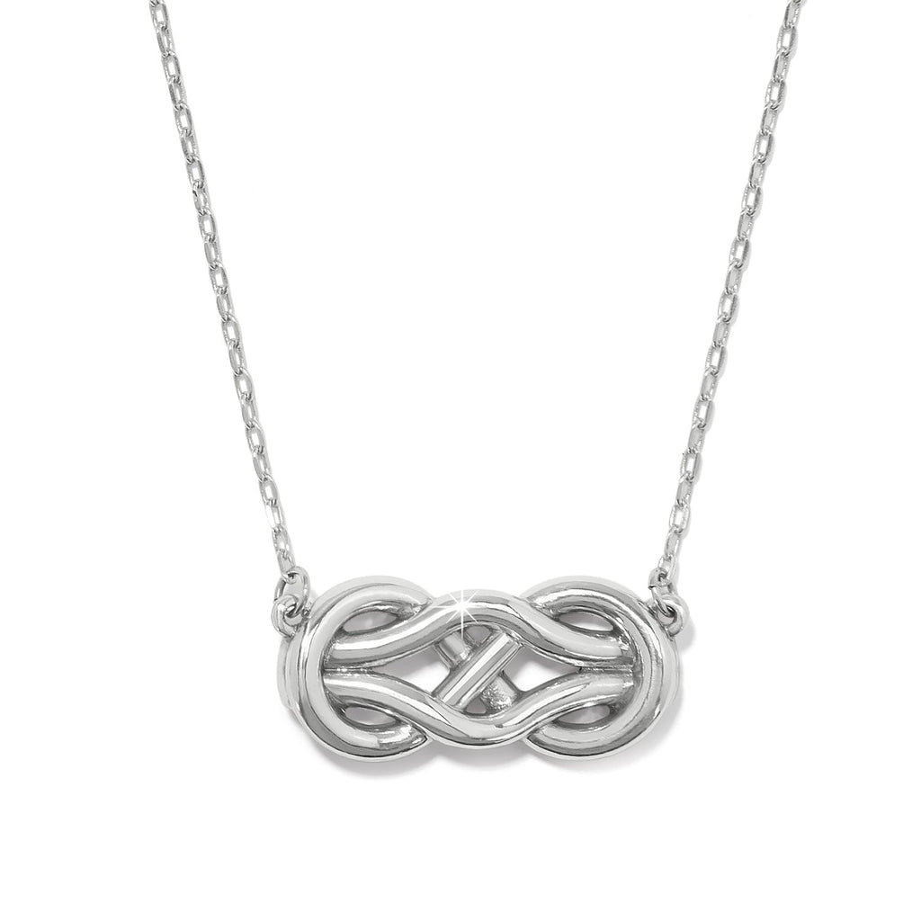 KADOU BOUTIQUE Brighton Interlok Luxe Necklace — detail close-up