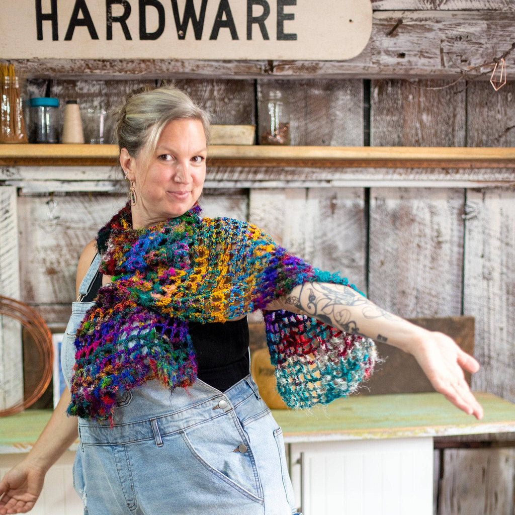 Darn Good Yarn Darn Good Yarn QuadraMesh Easy Crochet Shawl Kit — Darn Good Yarn branding close-up
