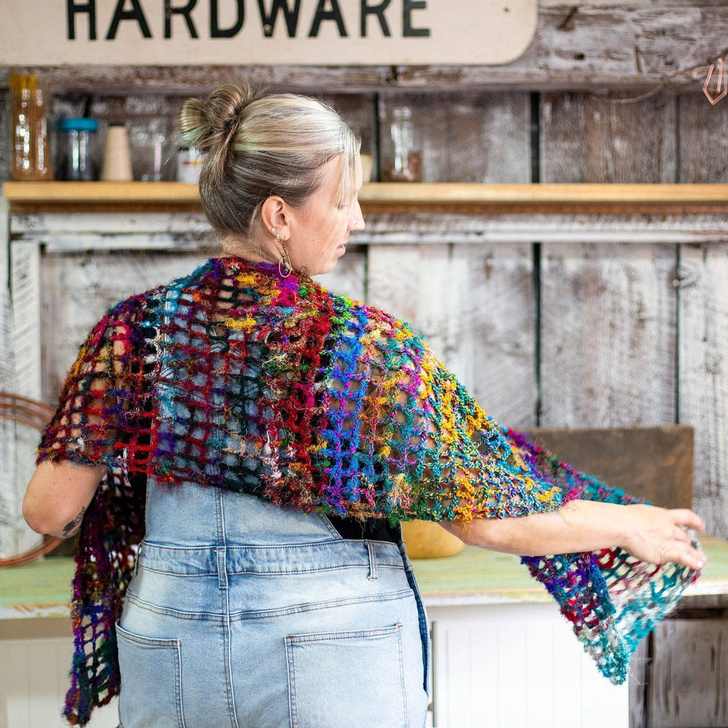 Darn Good Yarn Darn Good Yarn QuadraMesh Easy Crochet Shawl Kit — construction detail
