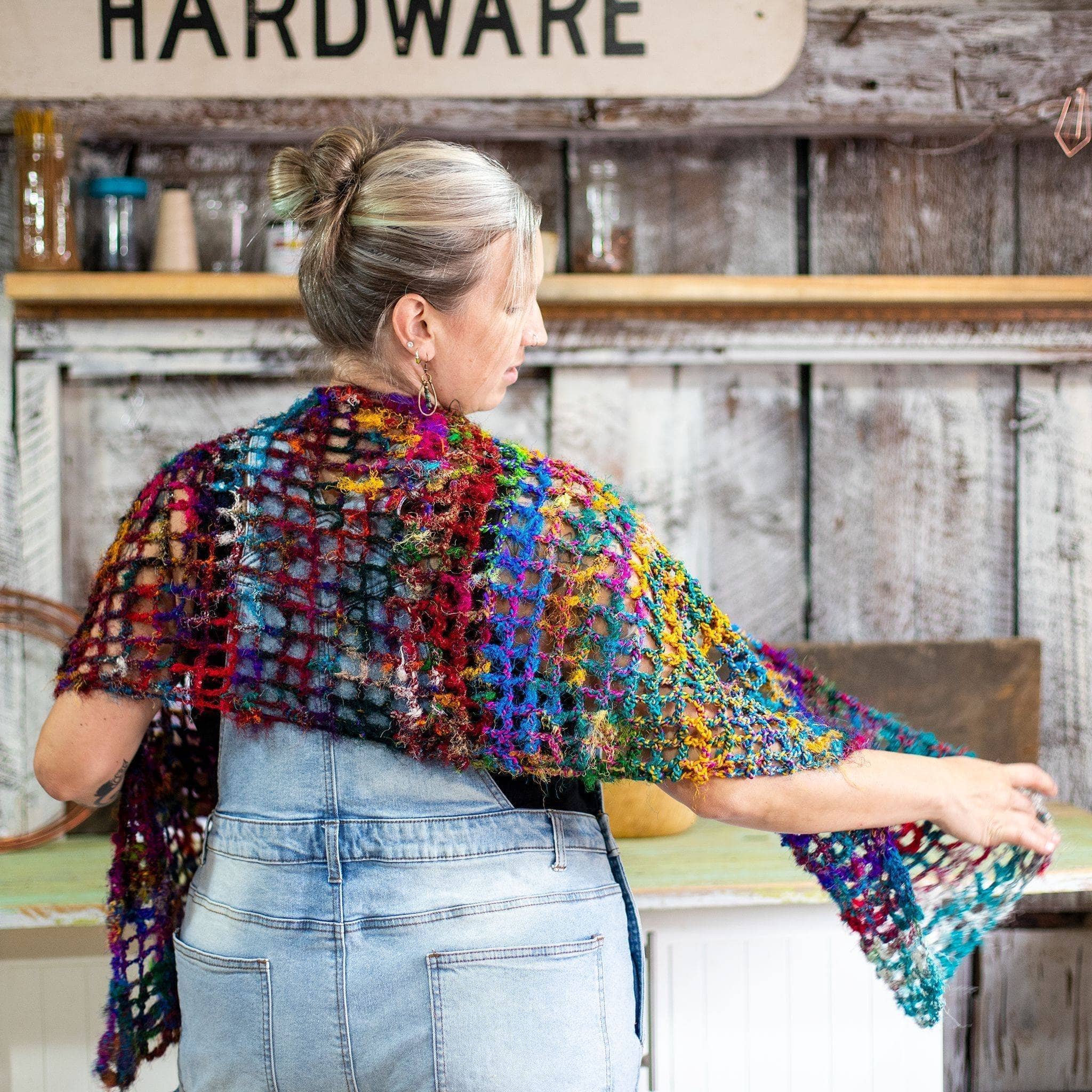 Darn Good Yarn Darn Good Yarn QuadraMesh Easy Crochet Shawl Kit — construction detail