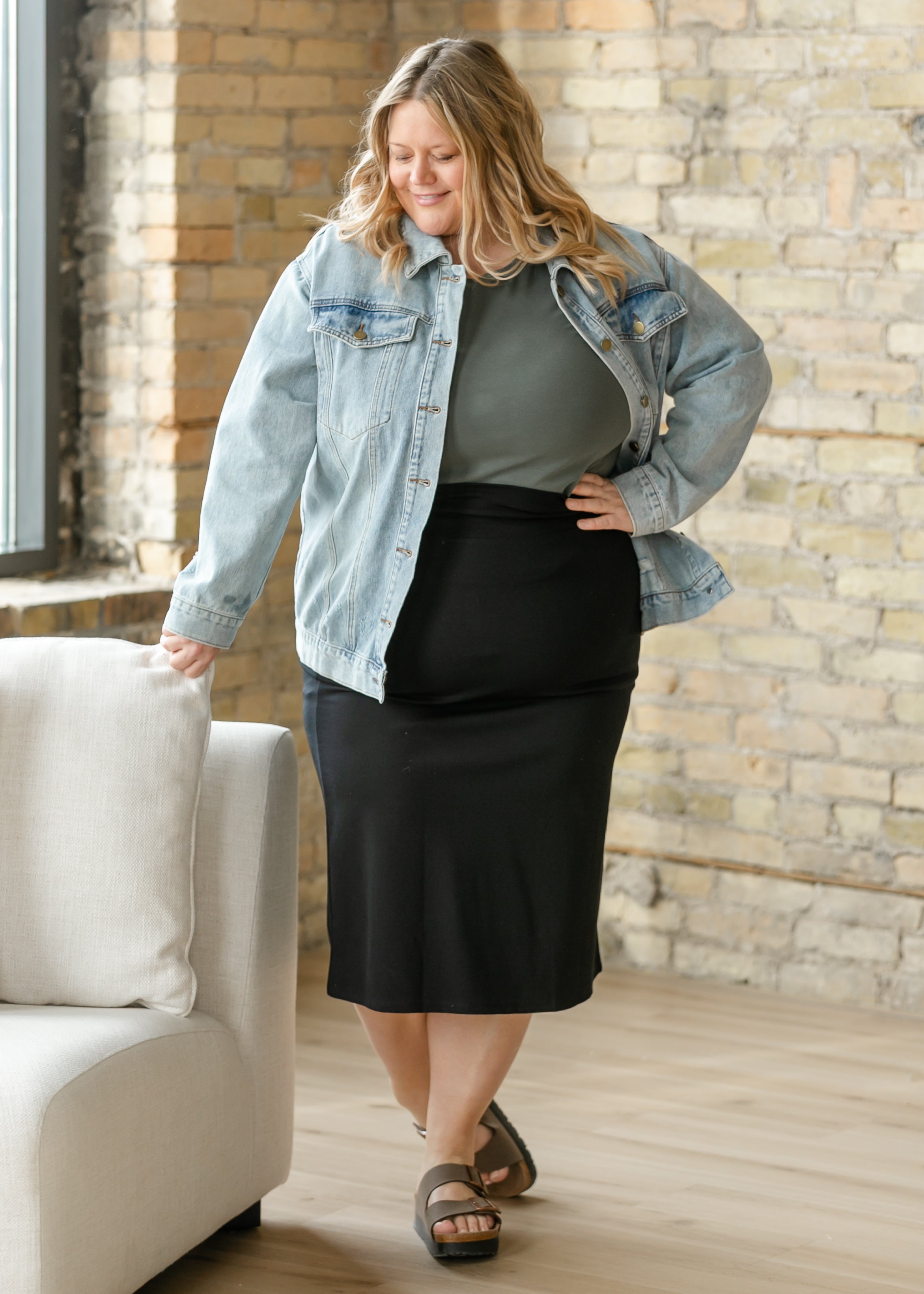 Inherit Co. Quinn Black Knit Midi Skirt — detail close-up