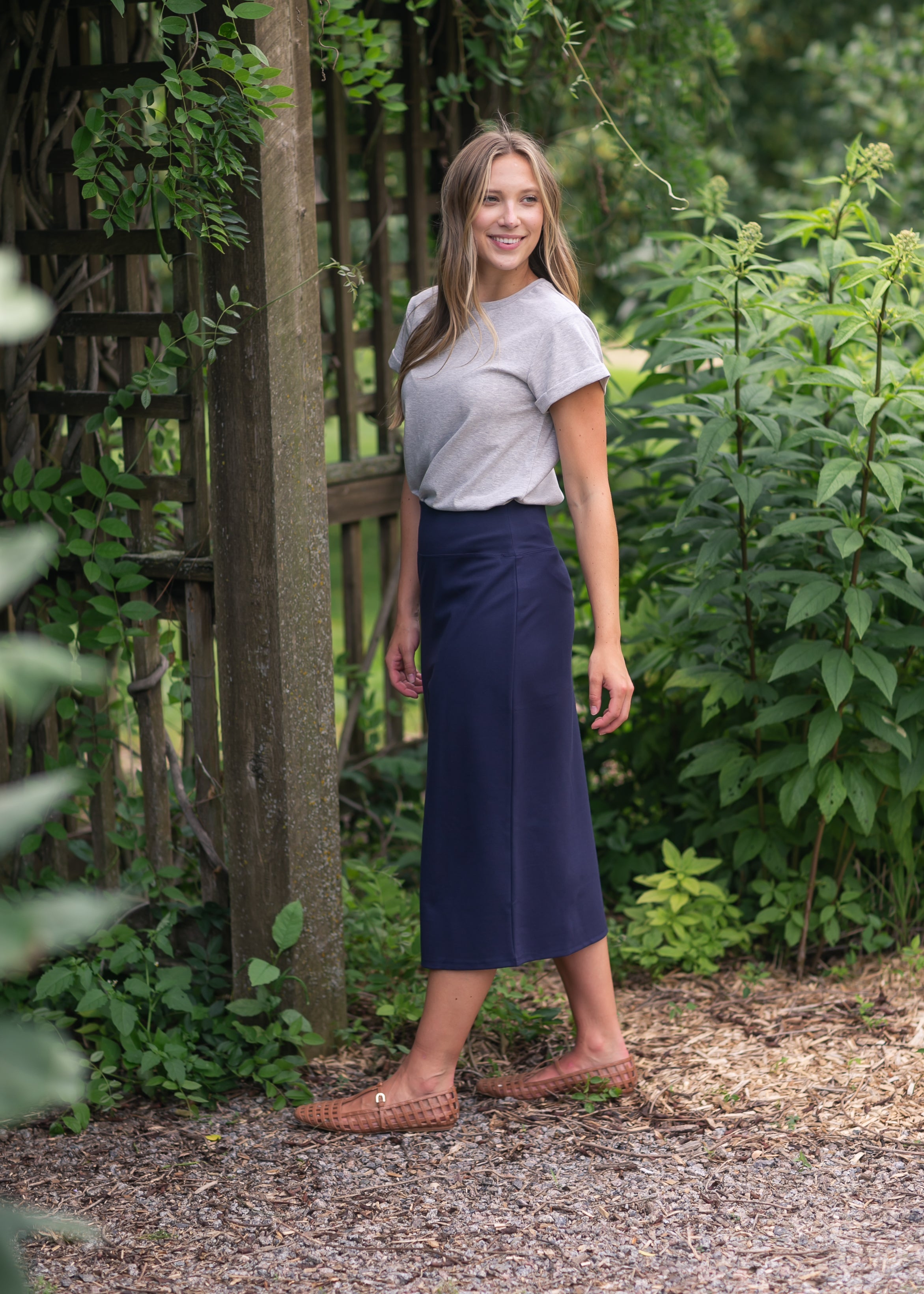 Inherit Co. Quinn Midi Skirt 31 Inch — side view