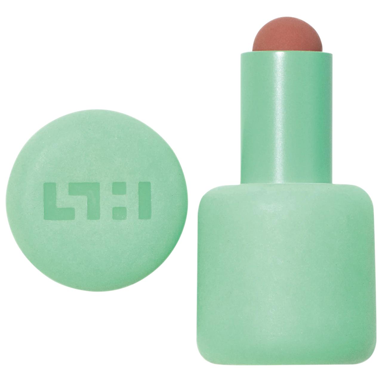 Velvet Blur: Hydrating Matte Lipstick Balm for Long-Lasting, High-Pigment Color | Cruelty-Free & Comfortable, Non-Drying Formula