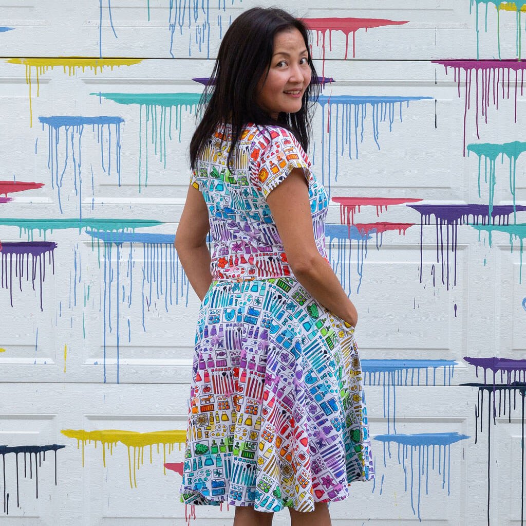 Princess Awesome & Boy Wonder Adult "Smarty Paints" Rainbow Art Supplies Super Twirler Dress with Pockets — detail shot 7