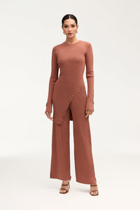 Remy Ribbed Knit Side Slit Top Clothing Veiled 