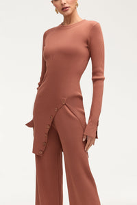 Remy Ribbed Knit Side Slit Top Clothing Veiled 