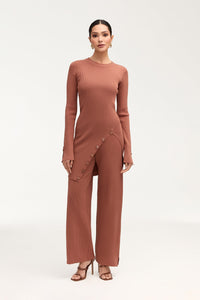 Remy Ribbed Knit Side Slit Top Clothing Veiled 
