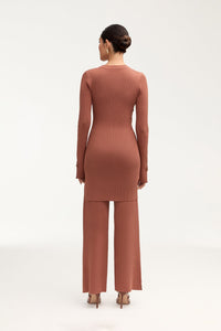Remy Ribbed Knit Side Slit Top Clothing Veiled 