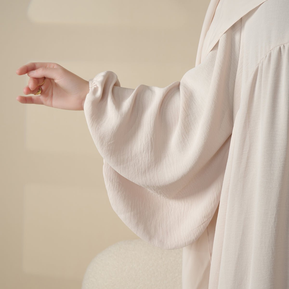 Mariam's Collection Reversible Abaya Made With Crepe Fabric (MA035) — side view
