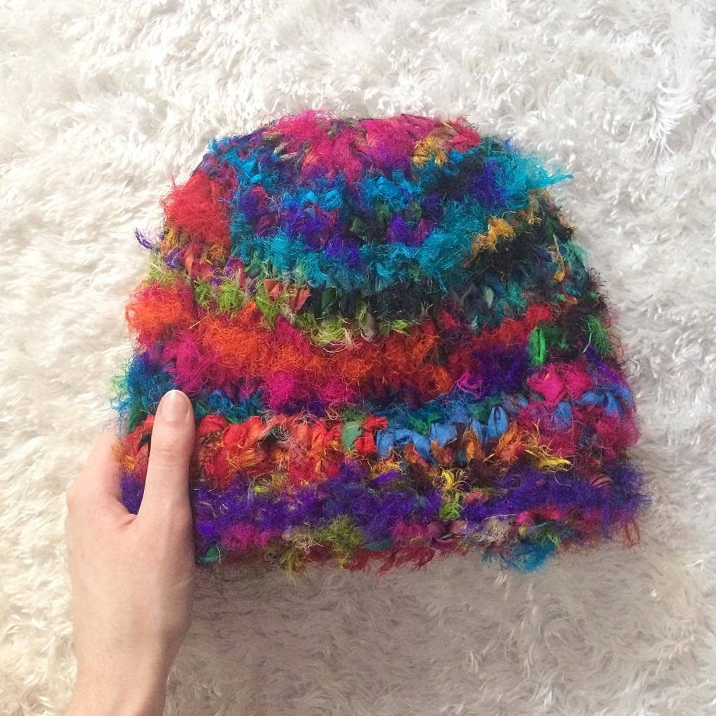 Darn Good Yarn Romy Beanie Kit — main product shot
