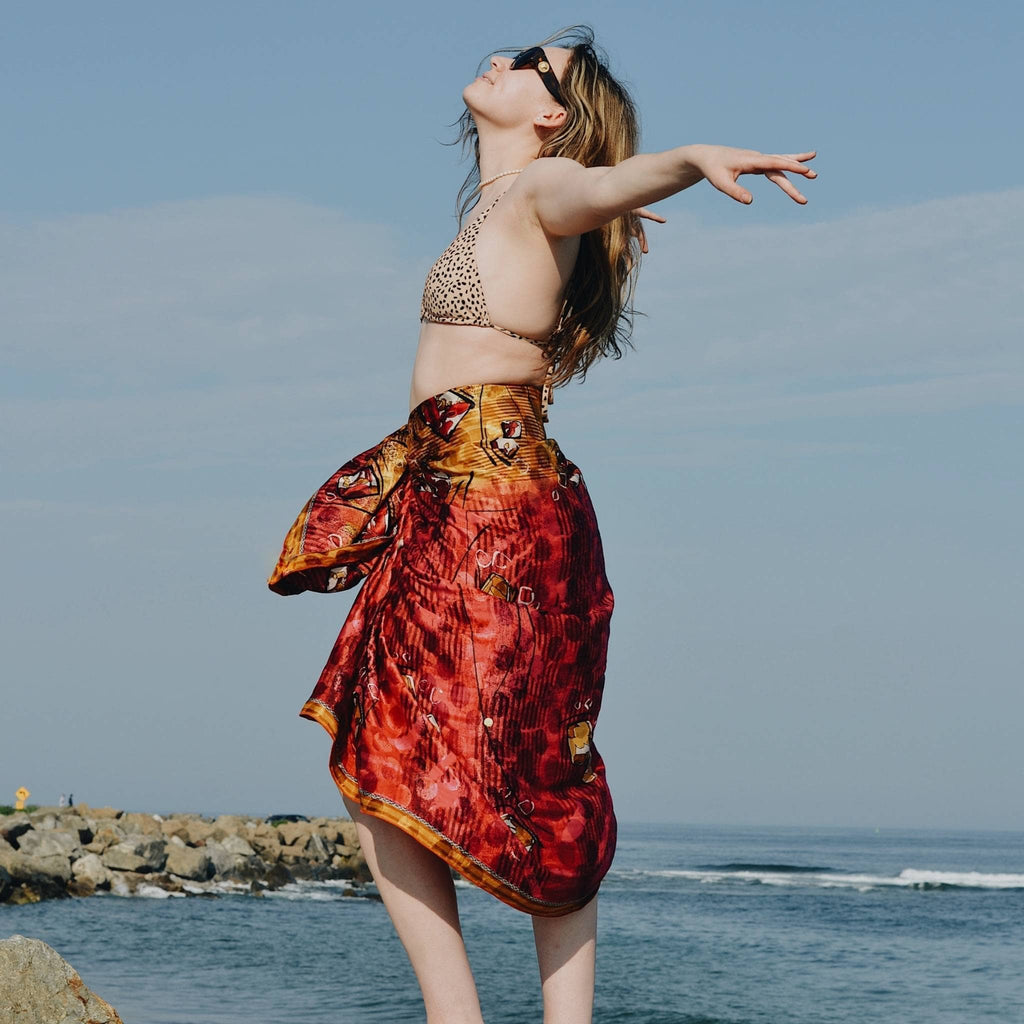 Darn Good Yarn Sari Beach Sarong — detail shot 6