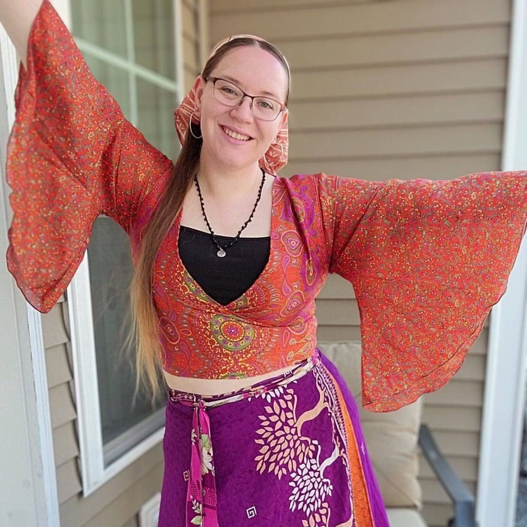 Darn Good Yarn Sari Bell Sleeve Wrap Top — Darn Good Yarn branding close-up