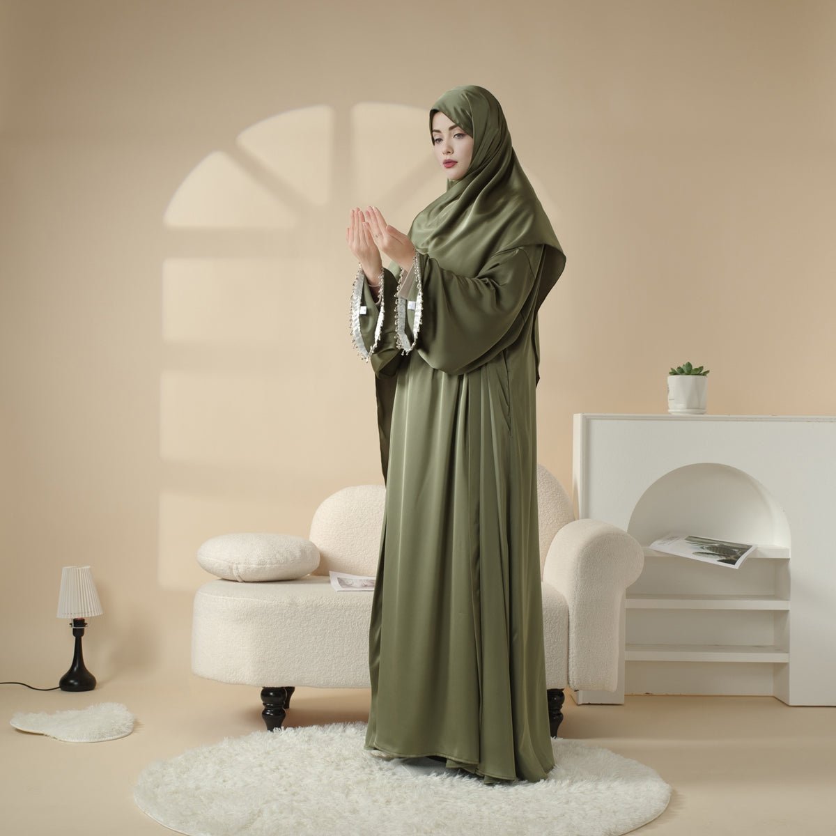 Mariam's Collection Satin Abaya With Matching Belt Made Of Diamond Tassel (MOA010) — detail shot 8