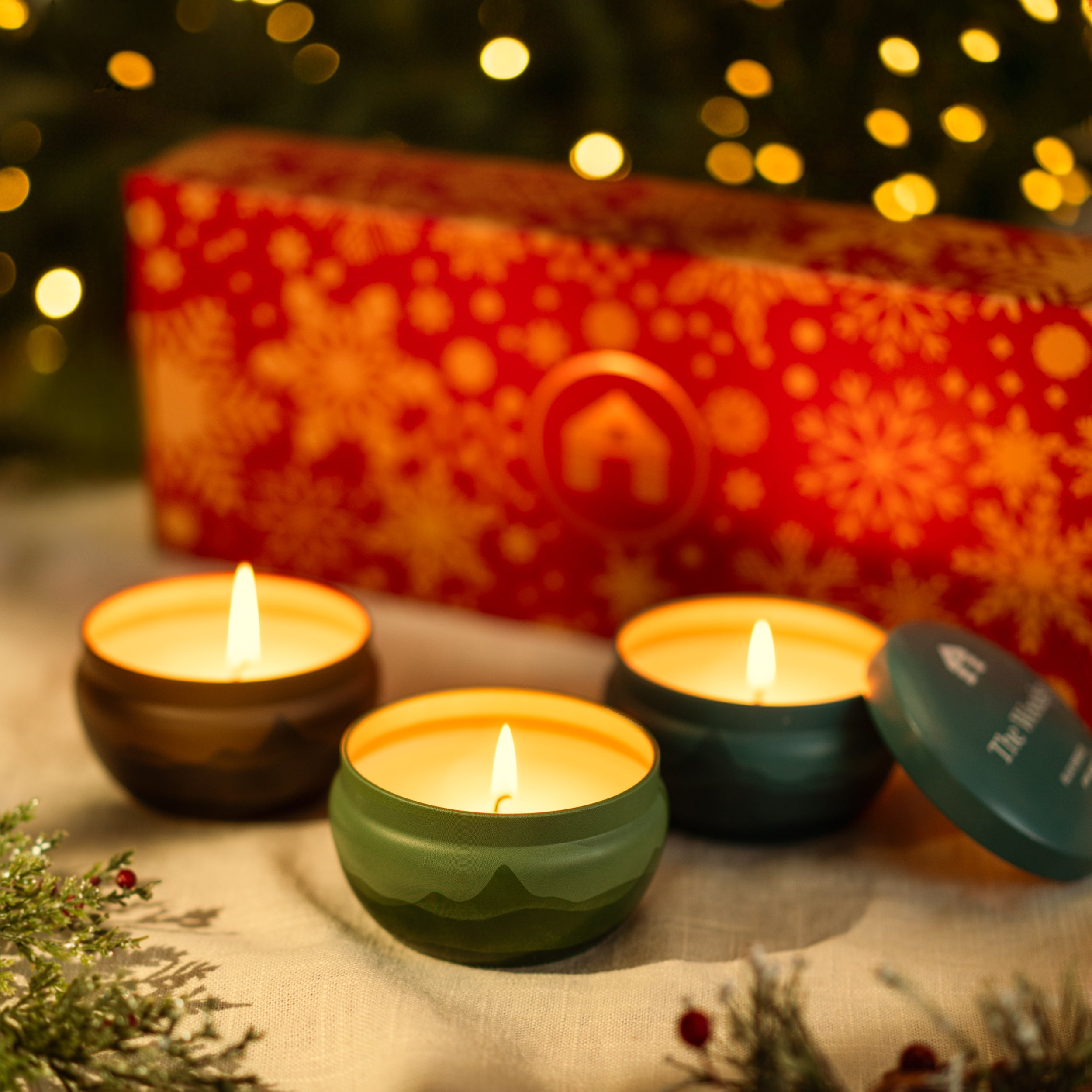 Scented Candle Gift Box - Three 8oz Aromática Candle Tins - Pumpkin, Pine & Woodsy