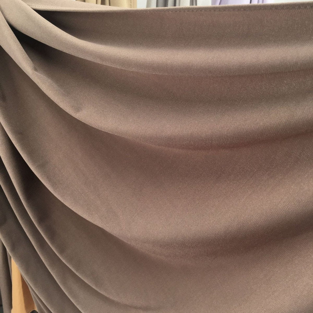 Mariam's Collection Solid Color Versatile Minimalist Hijab (MH190) — detail shot 9