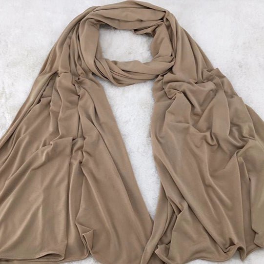 Mariam's Collection Solid Color Versatile Minimalist Hijab (MH190) — detail shot 8