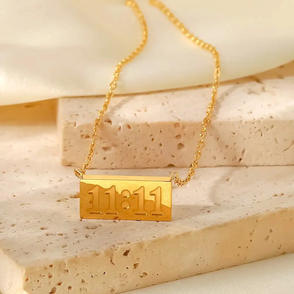 1111 Angel Number Necklace - Sori Style — view 3