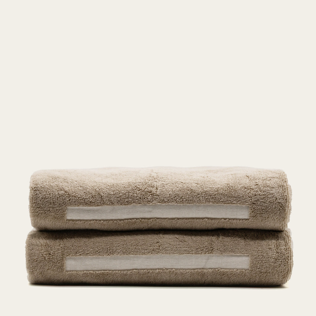Italic Sorrel Towels — comparison shot