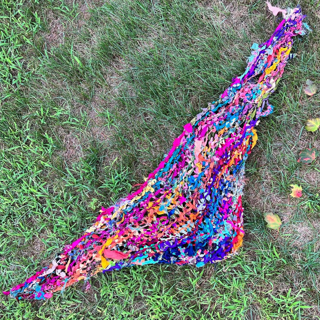 Darn Good Yarn Sparkle Me Shawl Kit — construction detail