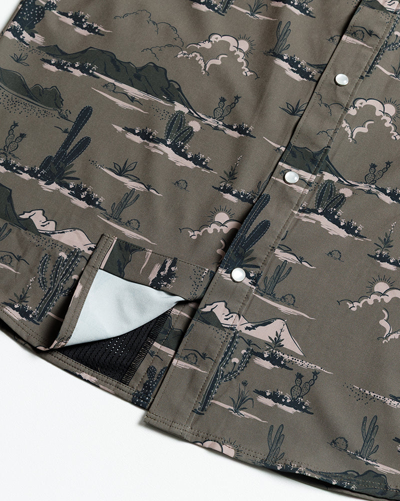 Off The Grid Surplus San Saba SS Shirt - Deadwood — color detail