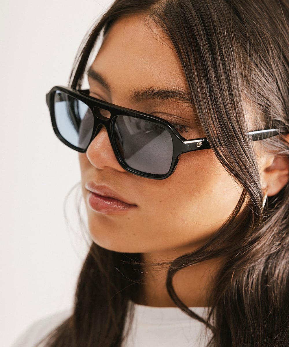 GIGI PIP Beau Aviator Sunglasses — feature highlight